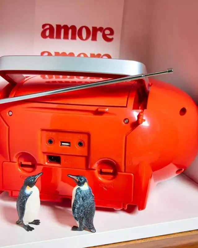 Rote Lern-Boombox mit CD-Player und Bluetooth für Kinder, robust und tragbar