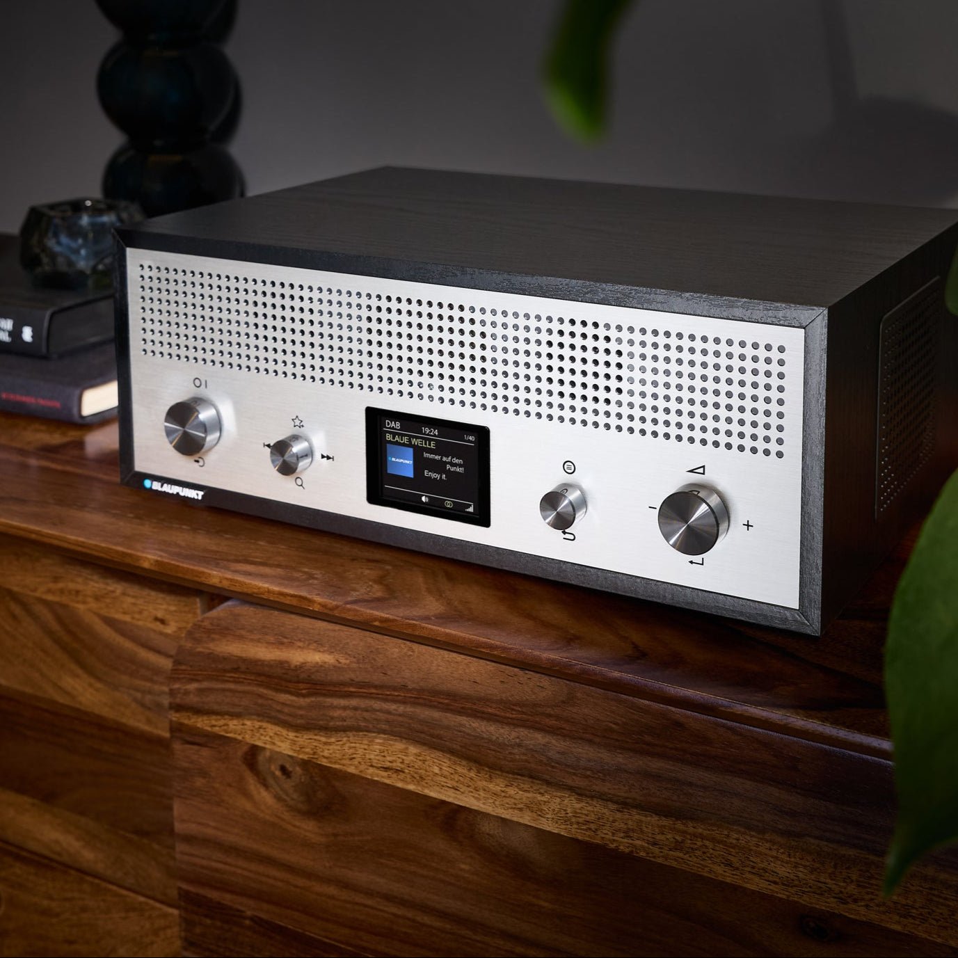 Nostalgieradio mit DAB+ und Bluetooth | VERONA Schwarz - Blaupunkt Audio Deutschland Radio Schwarz