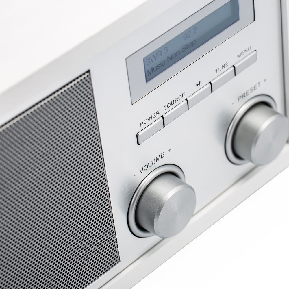 Nostalgieradio mit DAB+ und Bluetooth | RXD 180 - Blaupunkt Audio Deutschland Radio Weiß